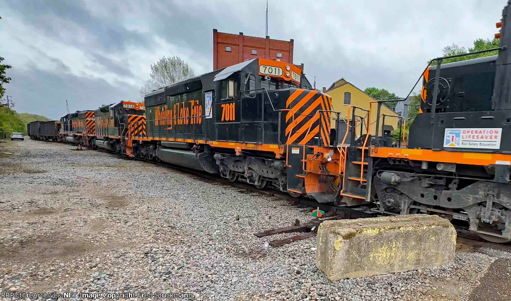 WE 7011